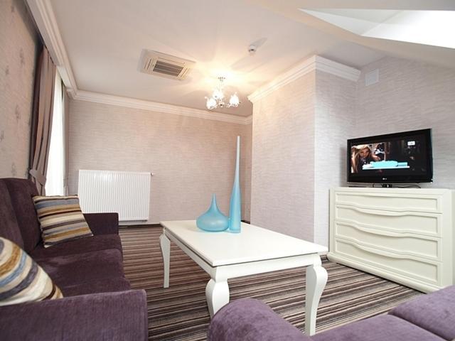 Hotel Fajkier クロチツェ エクステリア 写真